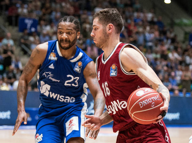 人围抢中找 人围抢中找