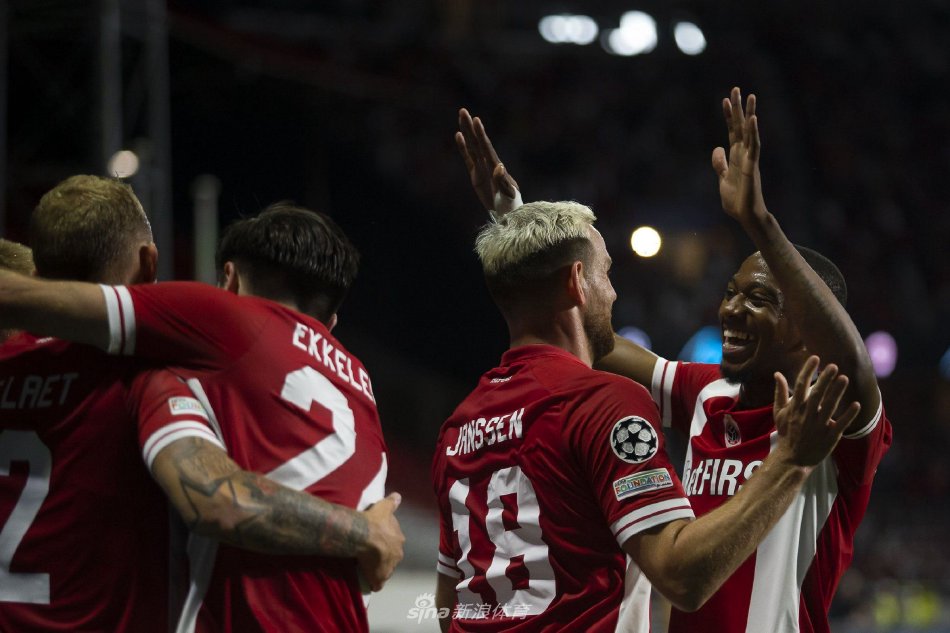 用一项惊人 用一项惊人